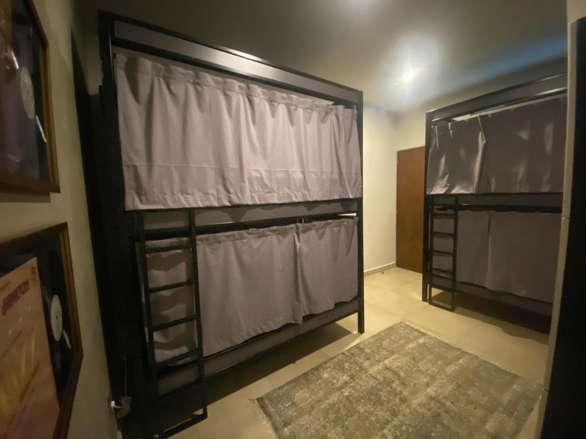 Herold Homes Hostel Cama En Habitacion Compartida Men Mexico Extérieur photo
